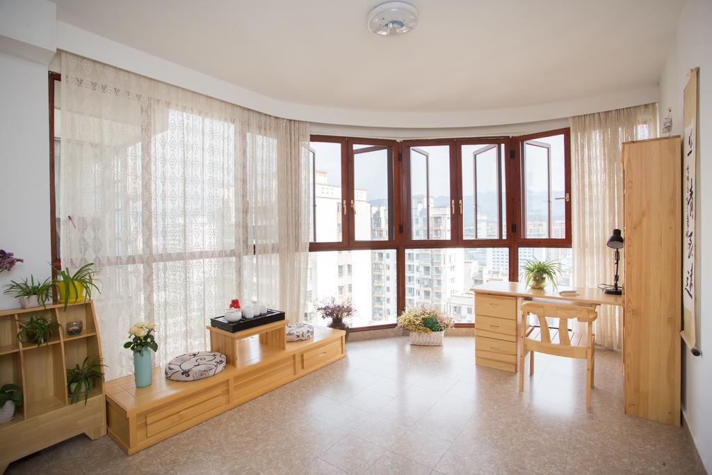 Midsummer Homestay Zhangjiajie Buitenkant foto