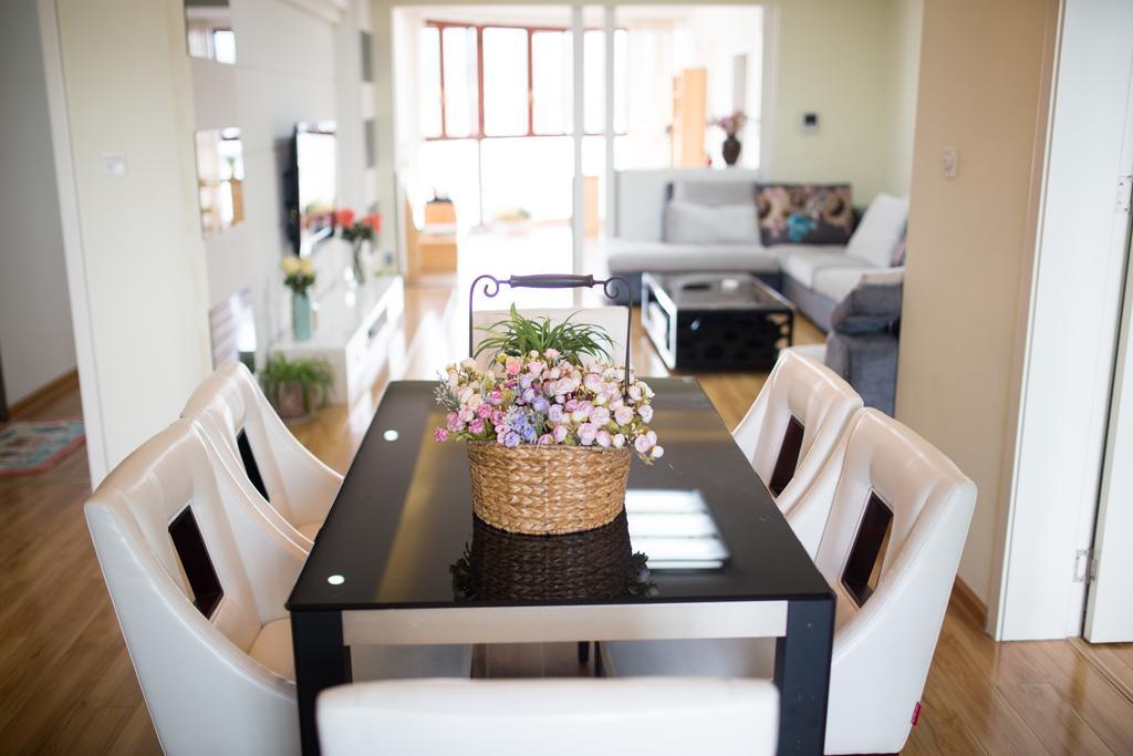 Midsummer Homestay Zhangjiajie Buitenkant foto