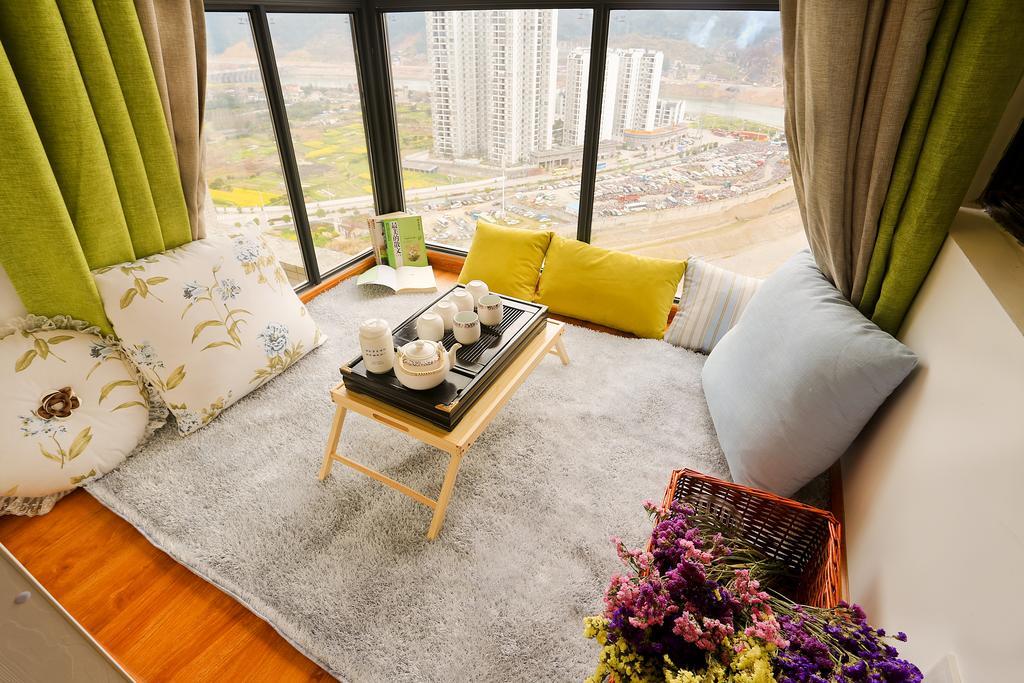 Midsummer Homestay Zhangjiajie Buitenkant foto